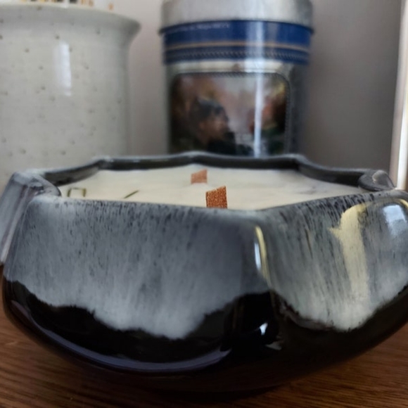 💛Host Pick💛 Hand made Organic soy candle - Picture 5 of 7